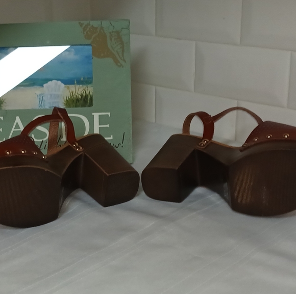 Comfort 1946 Women's Cognac Strappy Open Toed Sandals Size 8 - Picture 7 of 10